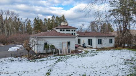 7 Legends Way Ballston Lake NY 12019