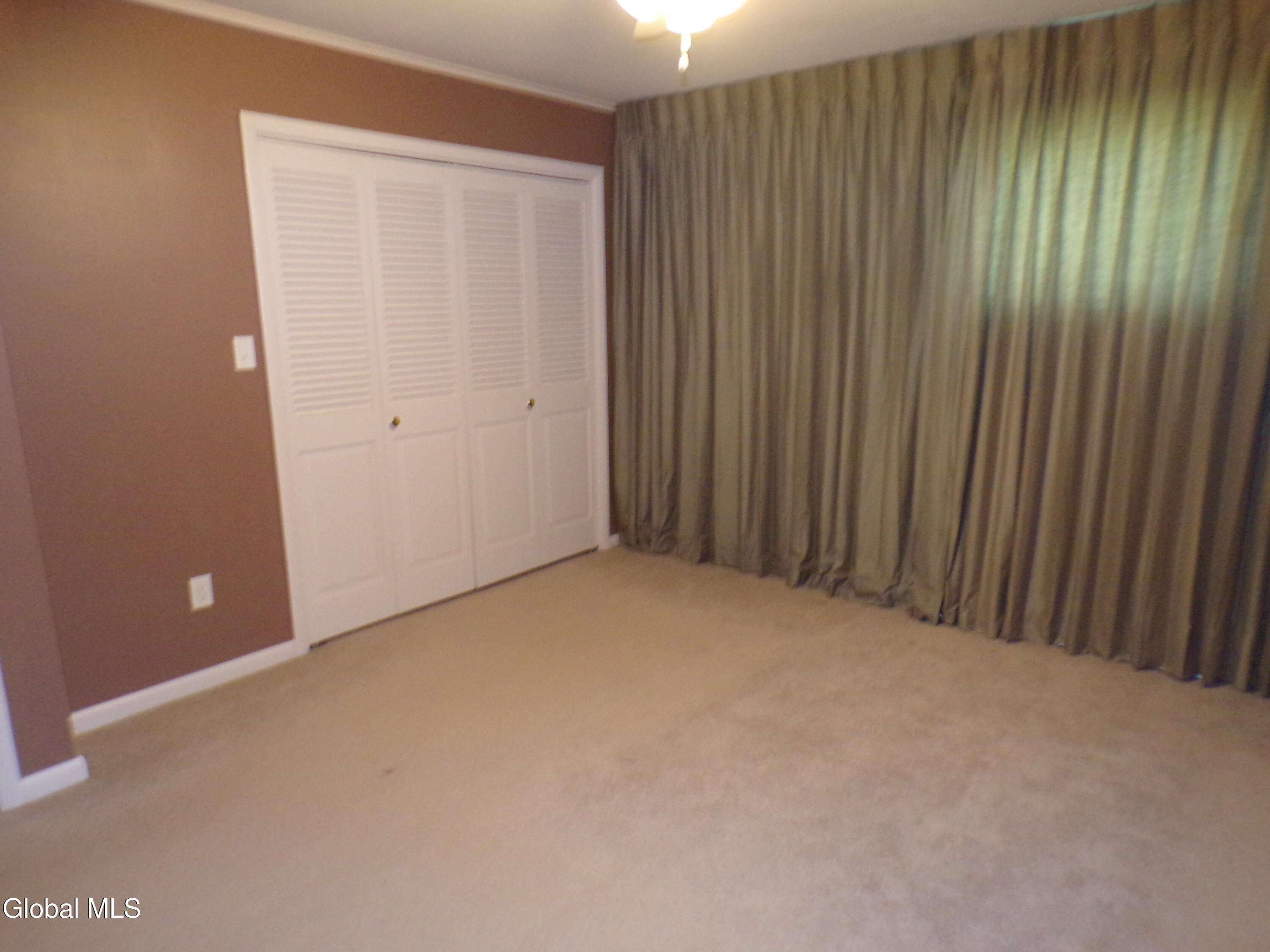 28 Buena Vista Avenue Queensbury NY 12804