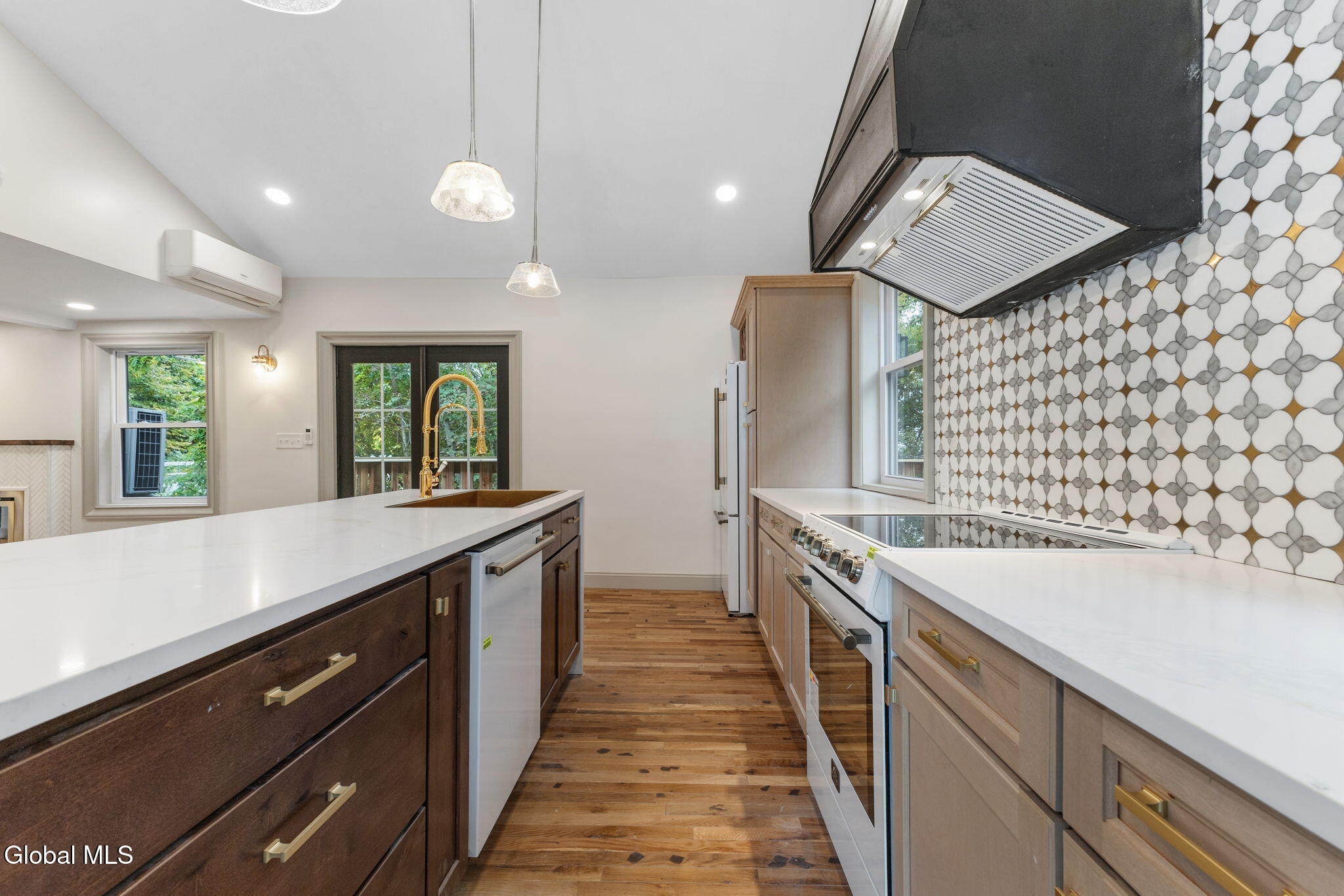324 W Glenville Road West Glenville NY 12302