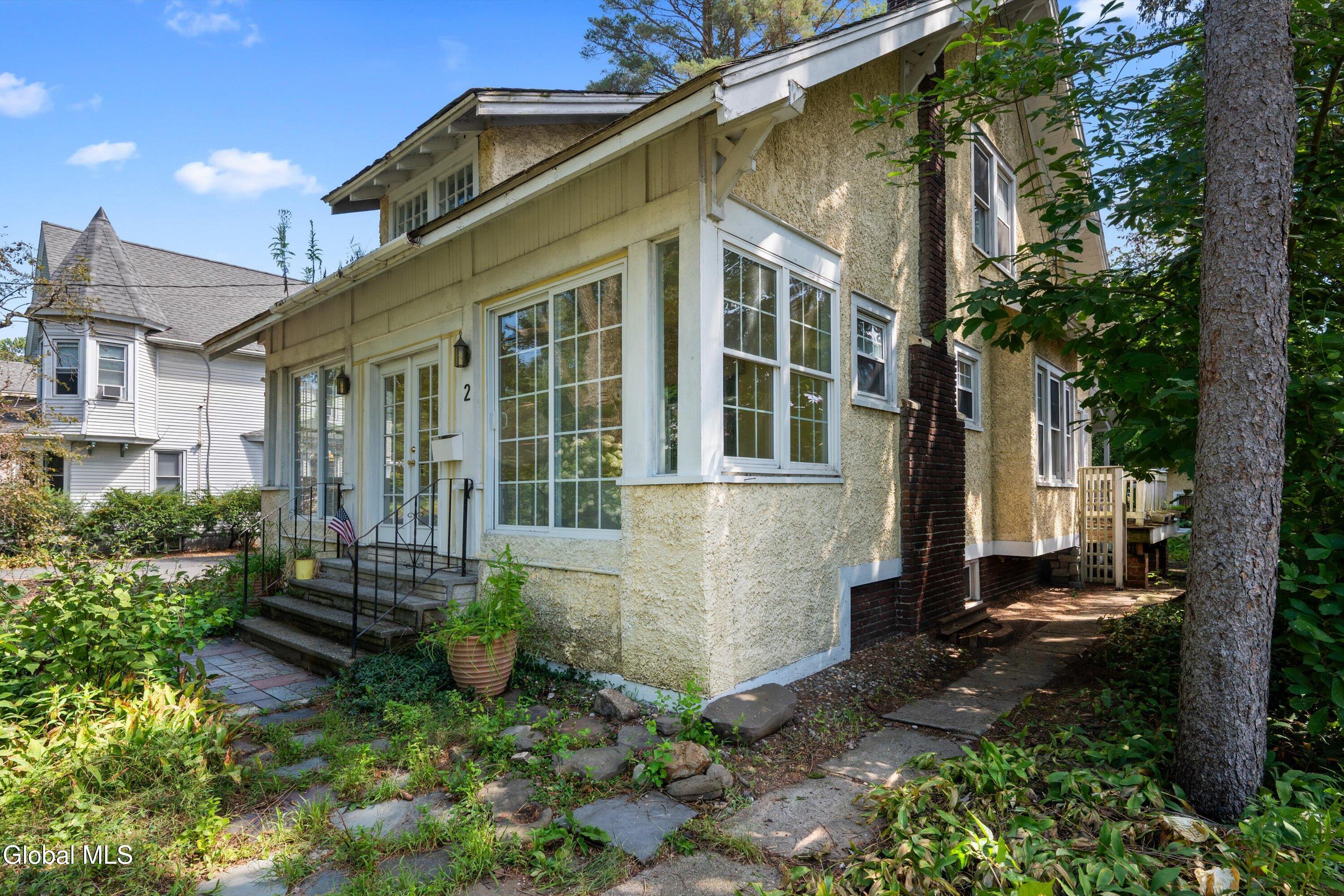 2 Norwood Street Albany NY 12203