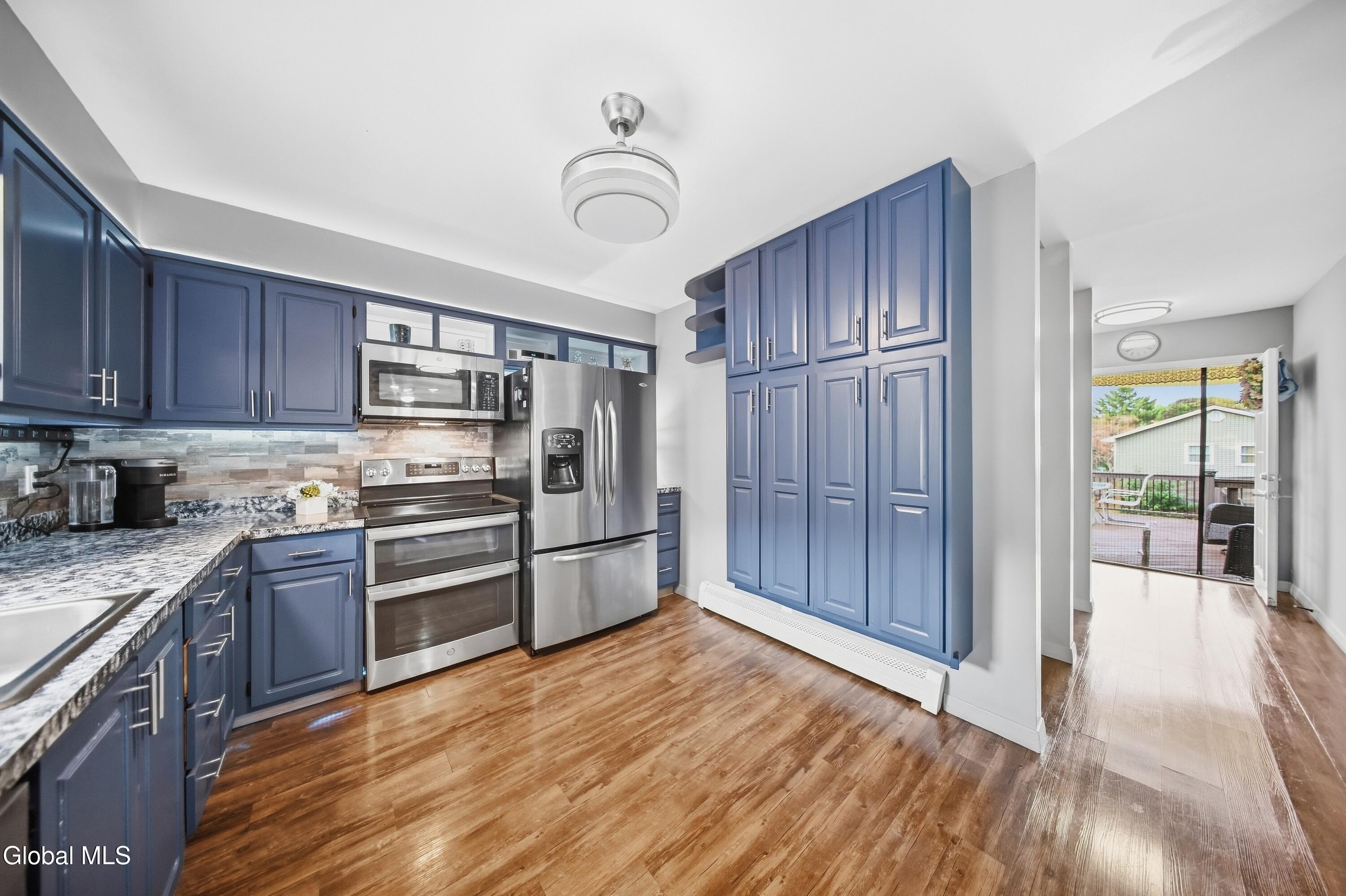 102 Greenleaf Drive Latham NY 12110
