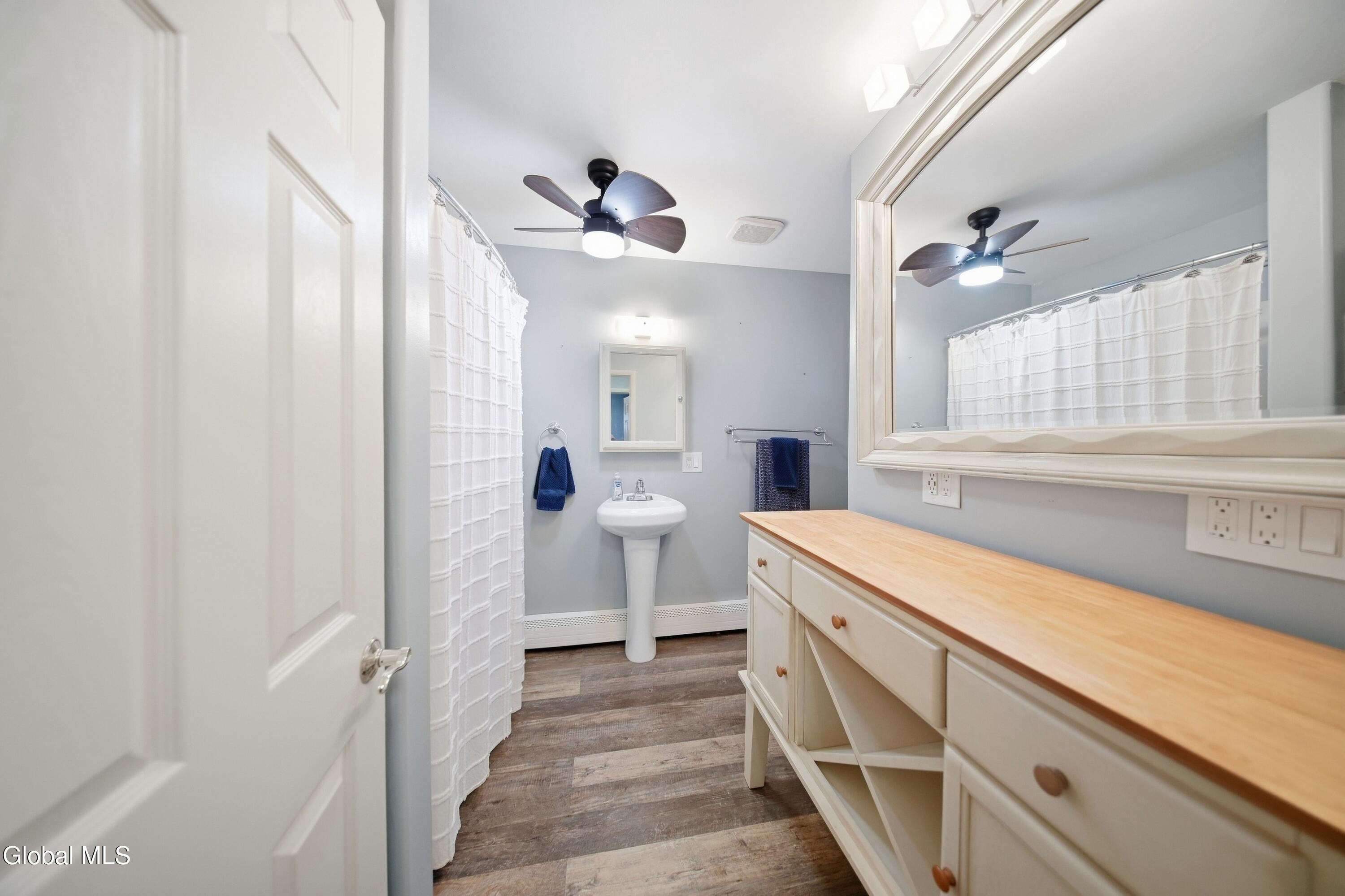 102 Greenleaf Drive Latham NY 12110