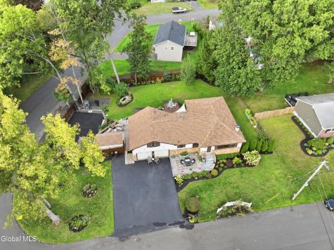 102 Greenleaf Drive Latham NY 12110