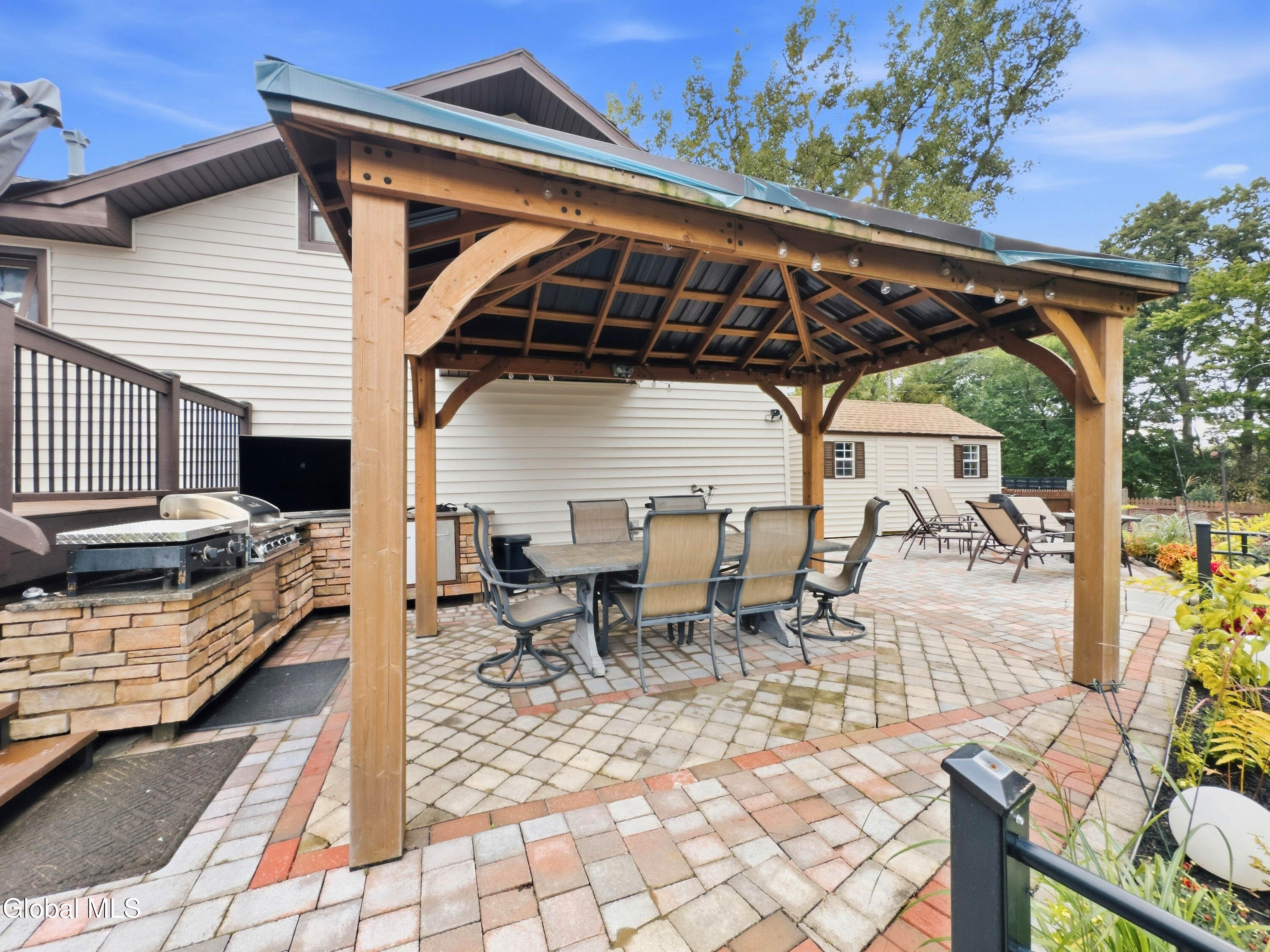 102 Greenleaf Drive Latham NY 12110
