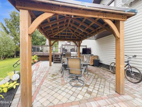 102 Greenleaf Drive Latham NY 12110
