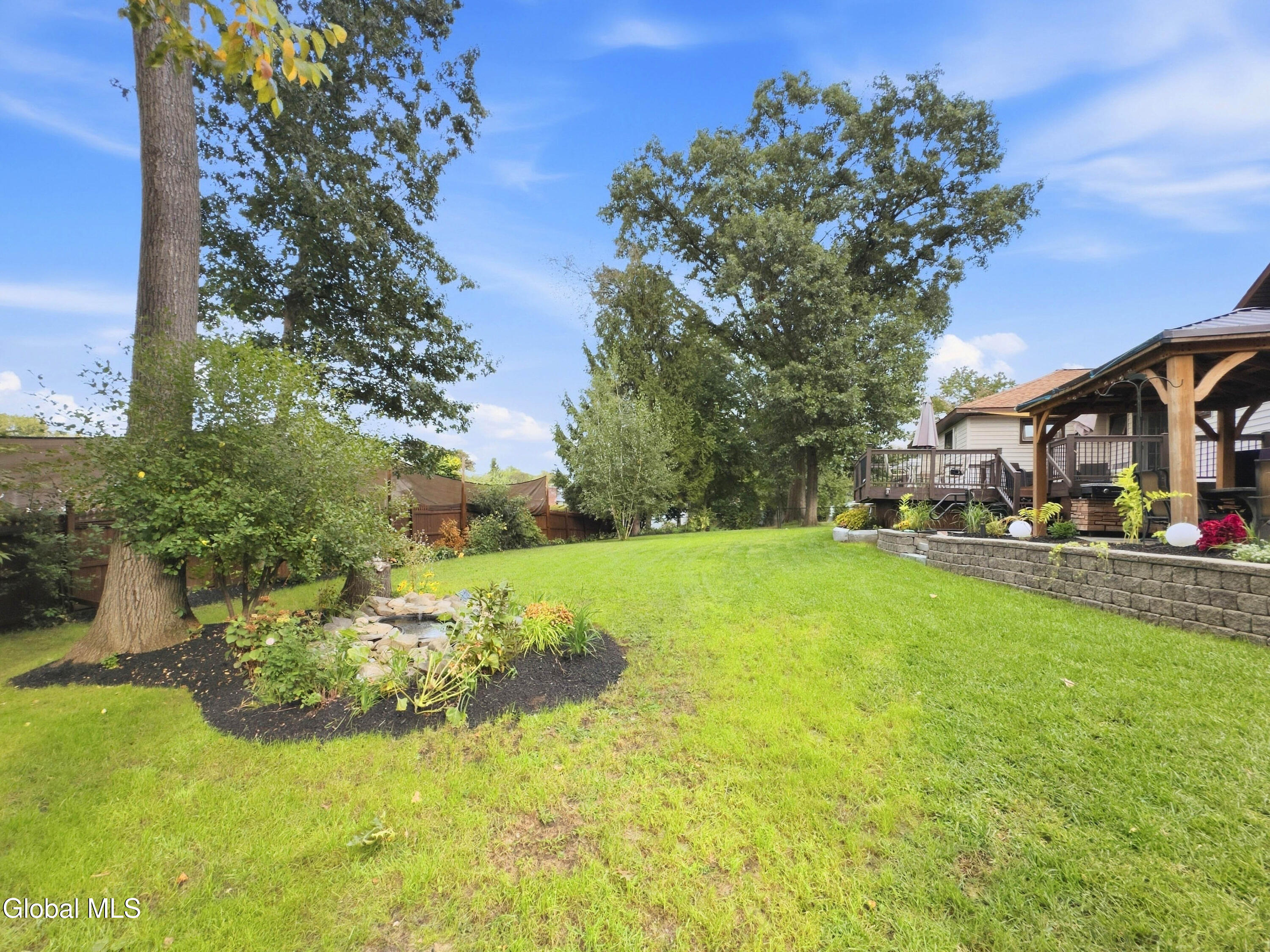 102 Greenleaf Drive Latham NY 12110