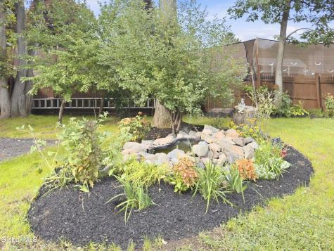 102 Greenleaf Drive Latham NY 12110