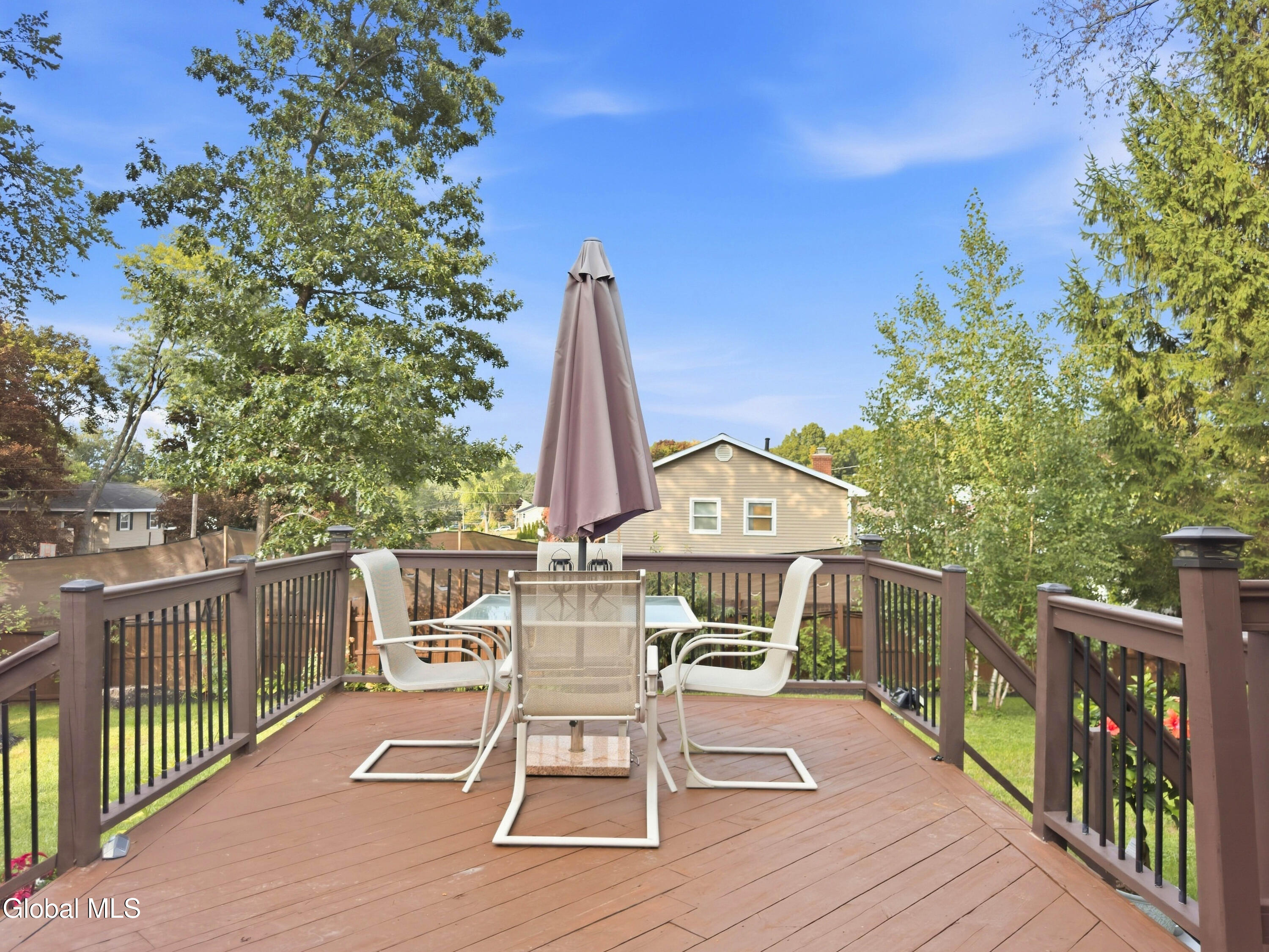 102 Greenleaf Drive Latham NY 12110