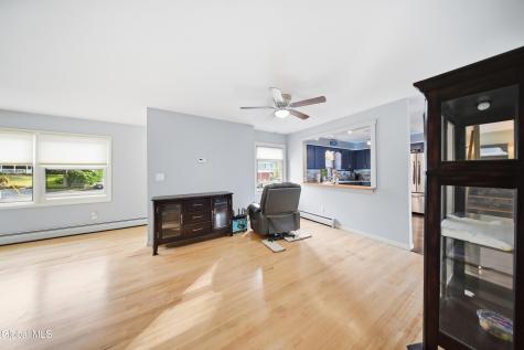 102 Greenleaf Drive Latham NY 12110