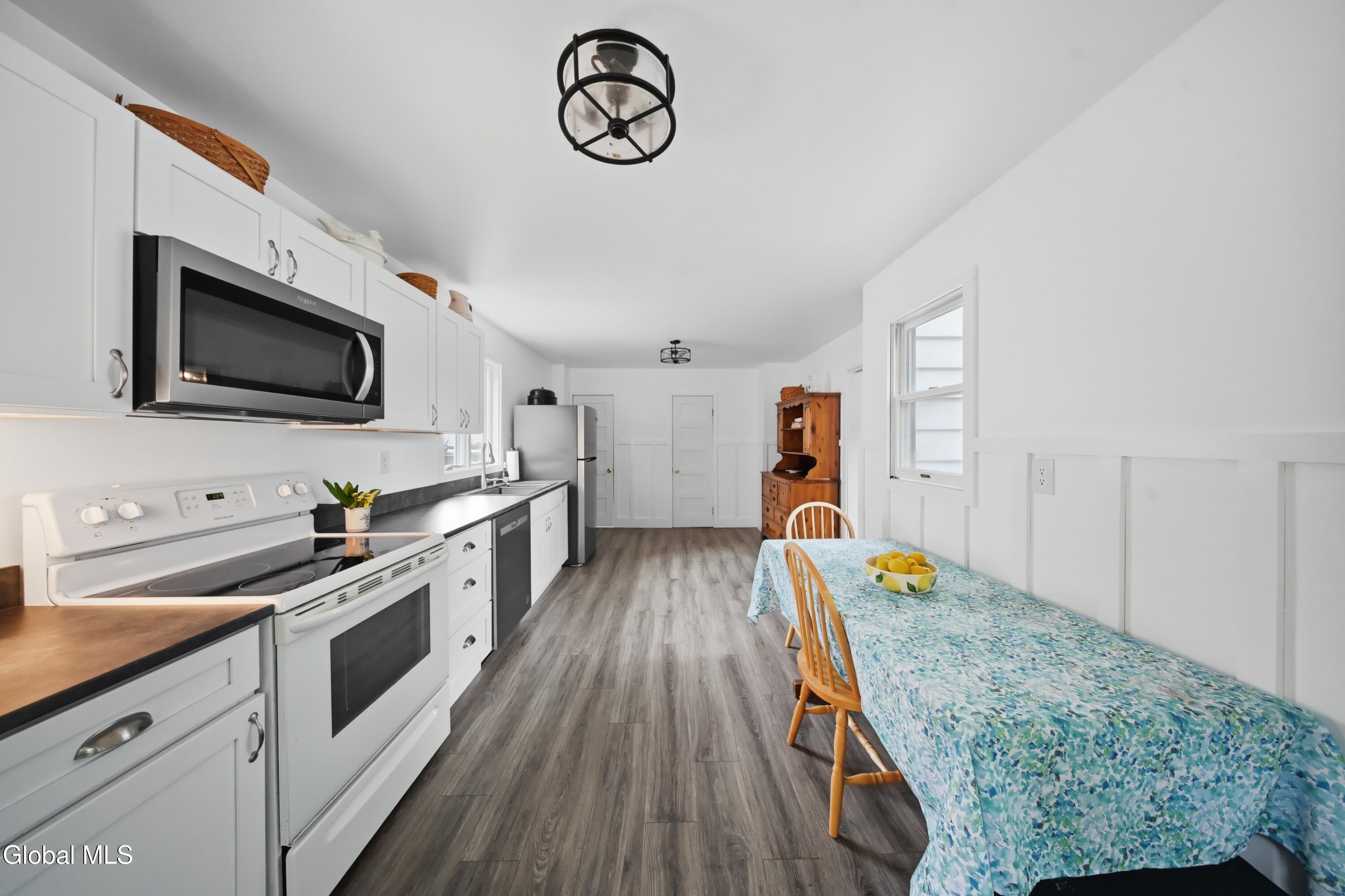 45 Glenwood Road Menands NY 12204