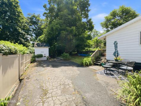 45 Glenwood Road Menands NY 12204