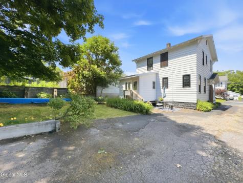 45 Glenwood Road Menands NY 12204