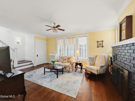 45 Glenwood Road Menands NY 12204