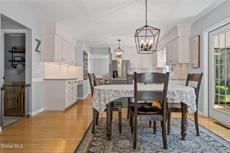 6 Greenfield Court Clifton Park NY 12065