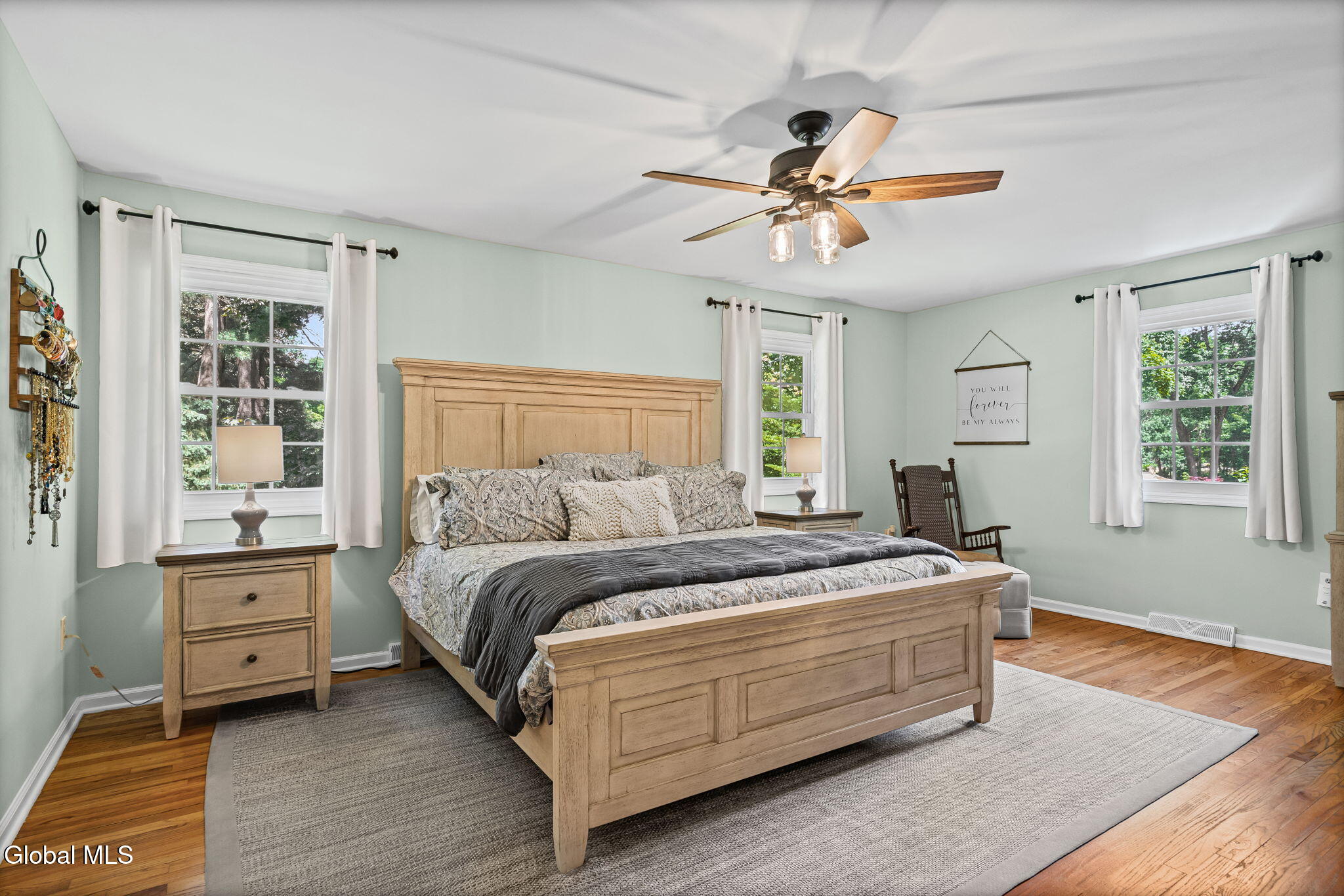 6 Greenfield Court Clifton Park NY 12065