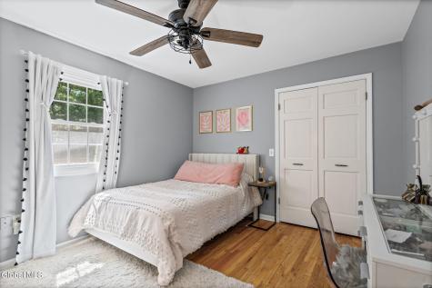 6 Greenfield Court Clifton Park NY 12065