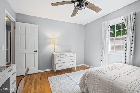 6 Greenfield Court Clifton Park NY 12065