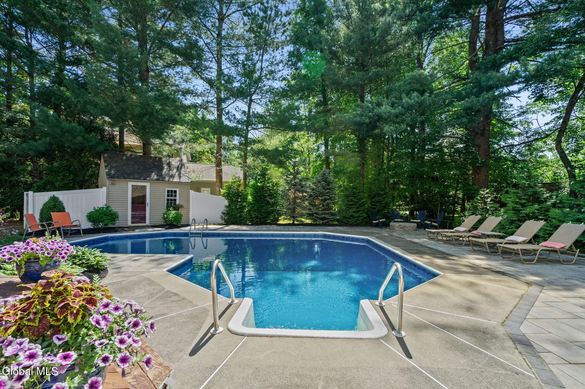 6 Greenfield Court Clifton Park NY 12065