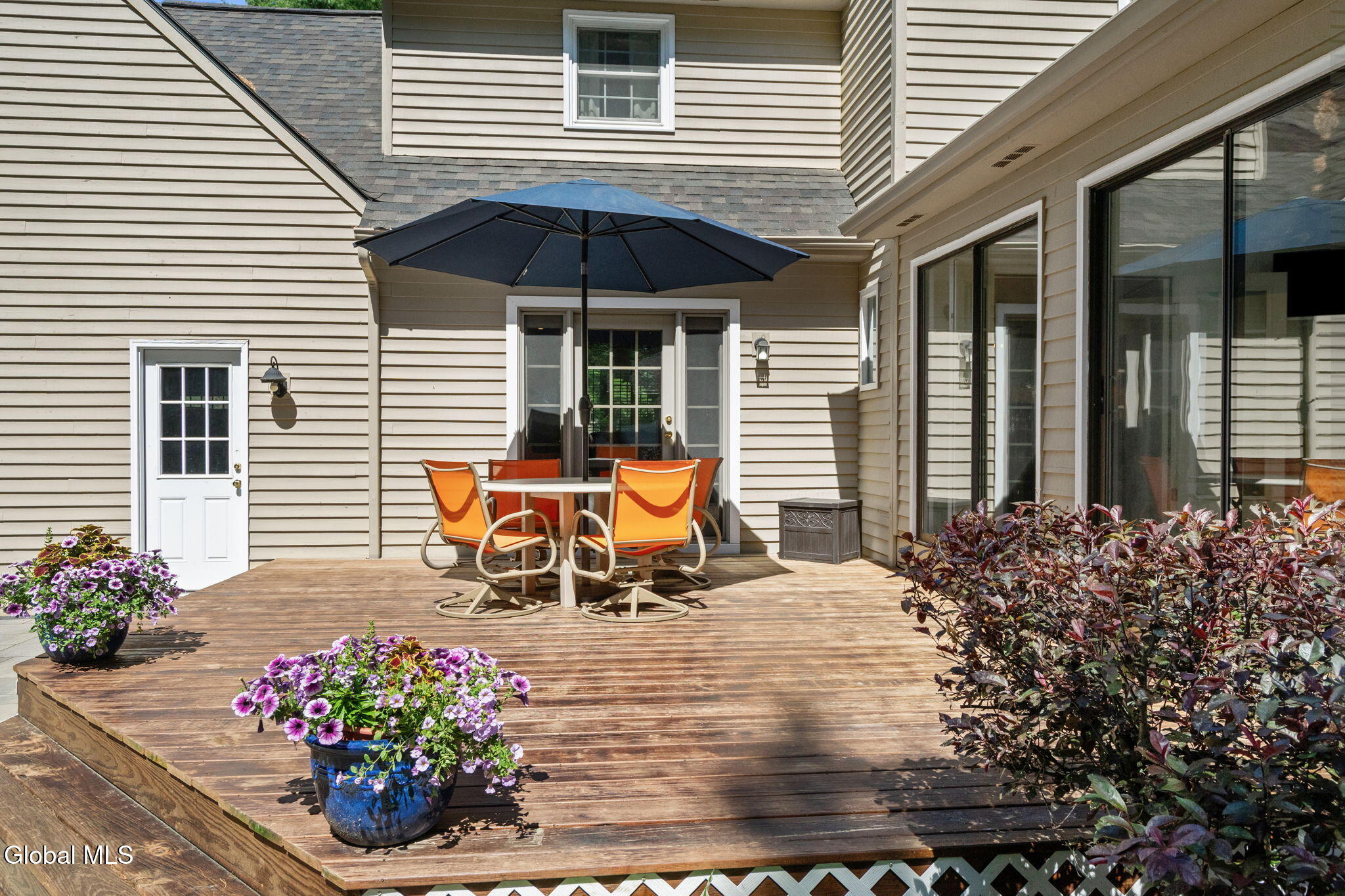 6 Greenfield Court Clifton Park NY 12065