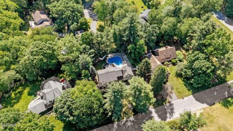 6 Greenfield Court Clifton Park NY 12065