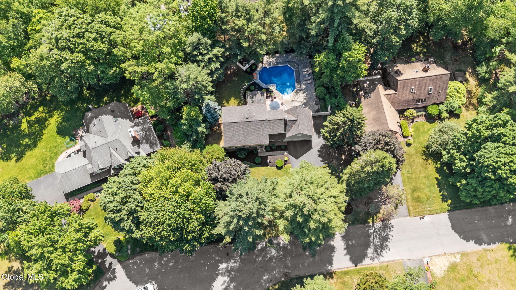 6 Greenfield Court Clifton Park NY 12065