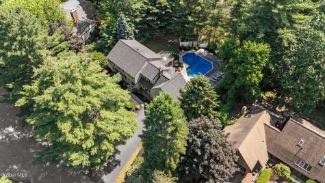 6 Greenfield Court Clifton Park NY 12065