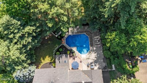6 Greenfield Court Clifton Park NY 12065