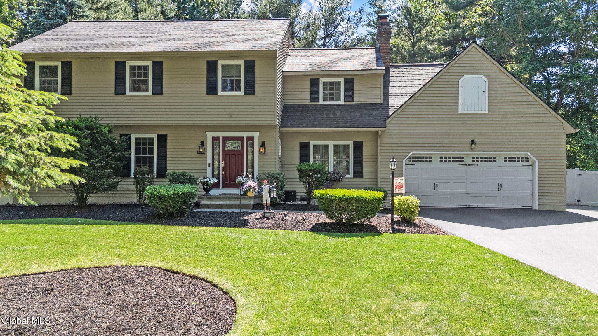 6 Greenfield Court Clifton Park NY 12065