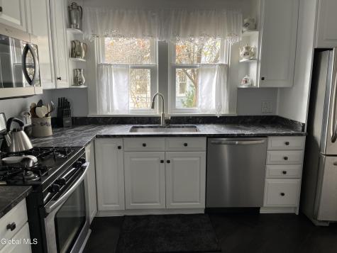 33 Coolidge Avenue Glens Falls NY 12801