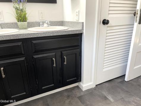 33 Coolidge Avenue Glens Falls NY 12801