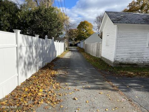 33 Coolidge Avenue Glens Falls NY 12801