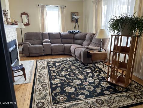 33 Coolidge Avenue Glens Falls NY 12801