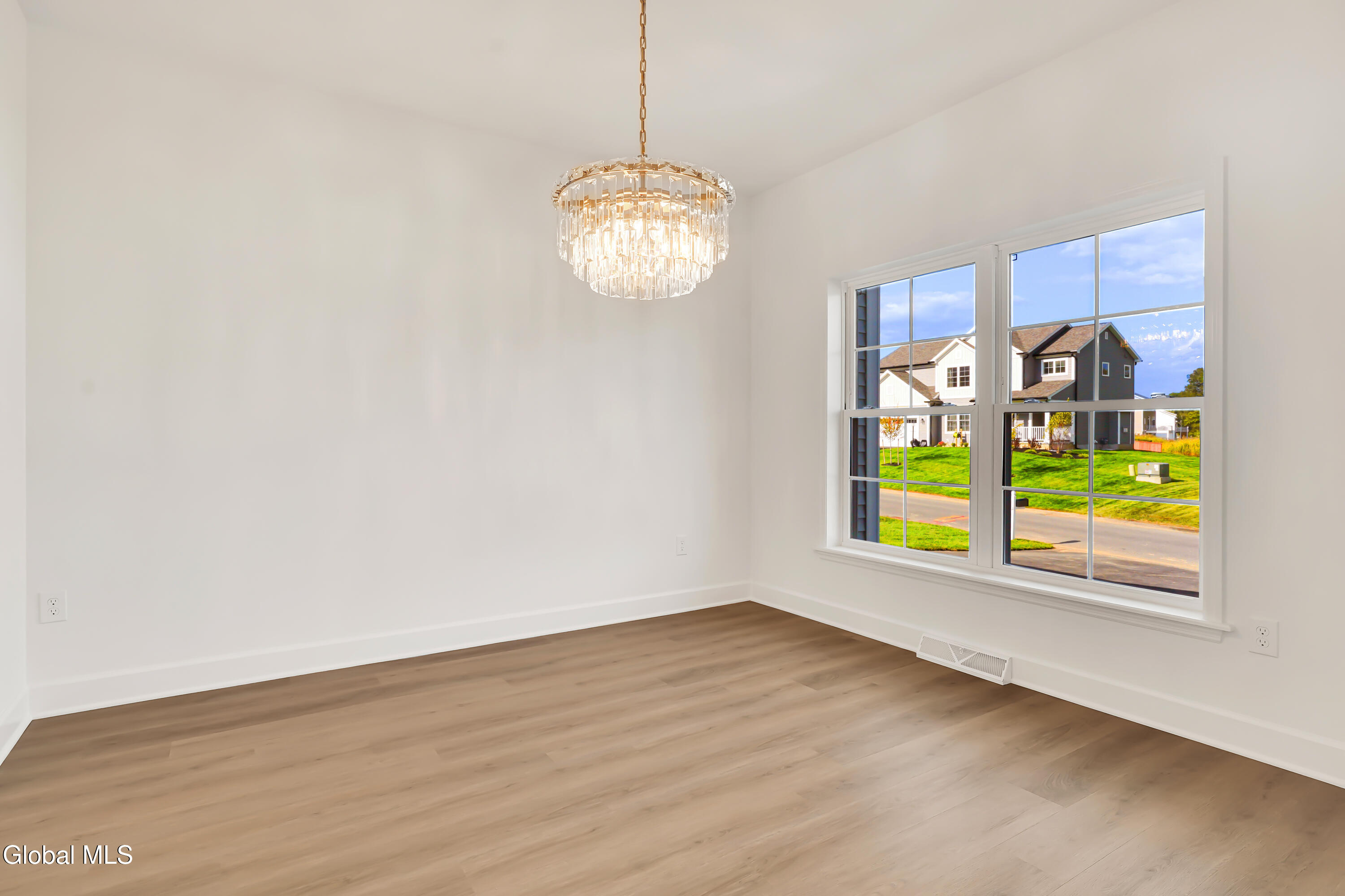 31 Indigo Court Selkirk NY 12158