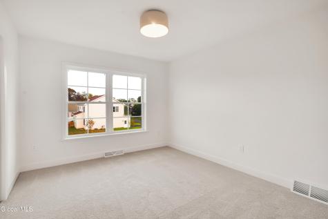 31 Indigo Court Selkirk NY 12158