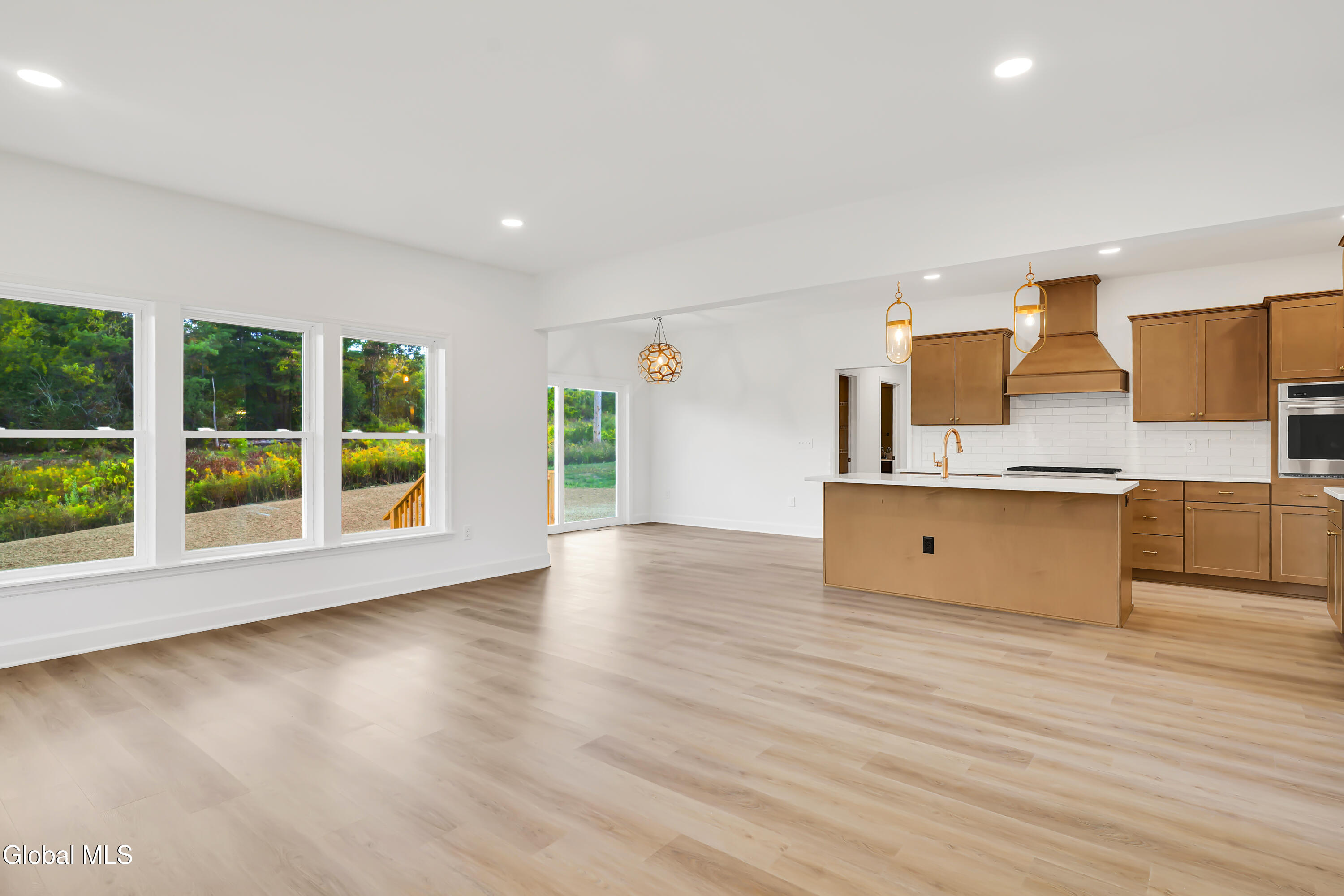 31 Indigo Court Selkirk NY 12158