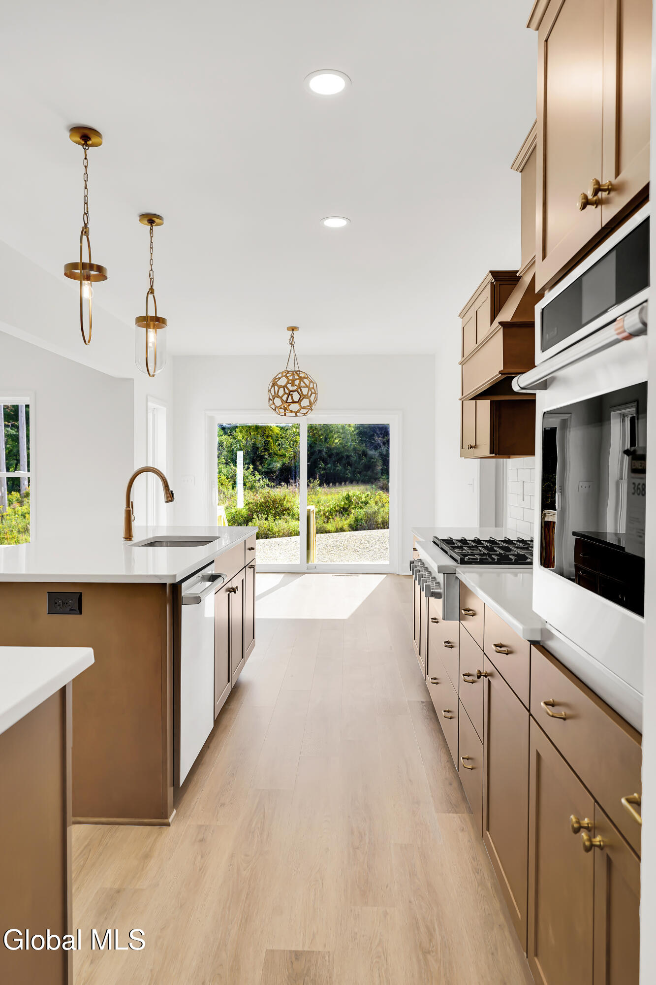 31 Indigo Court Selkirk NY 12158