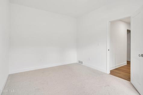 31 Indigo Court Selkirk NY 12158