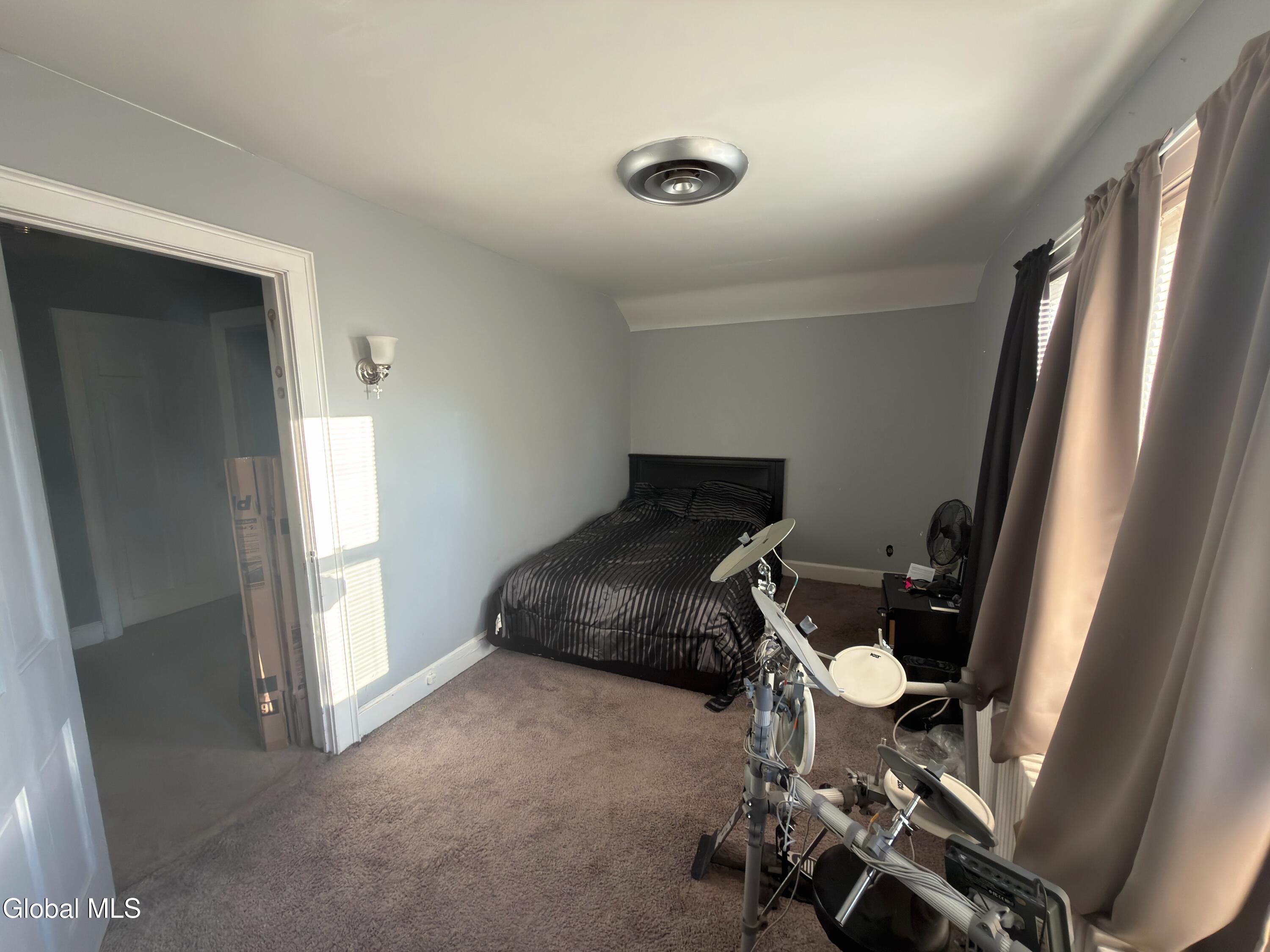 25 Wilkins Avenue Albany NY 12206