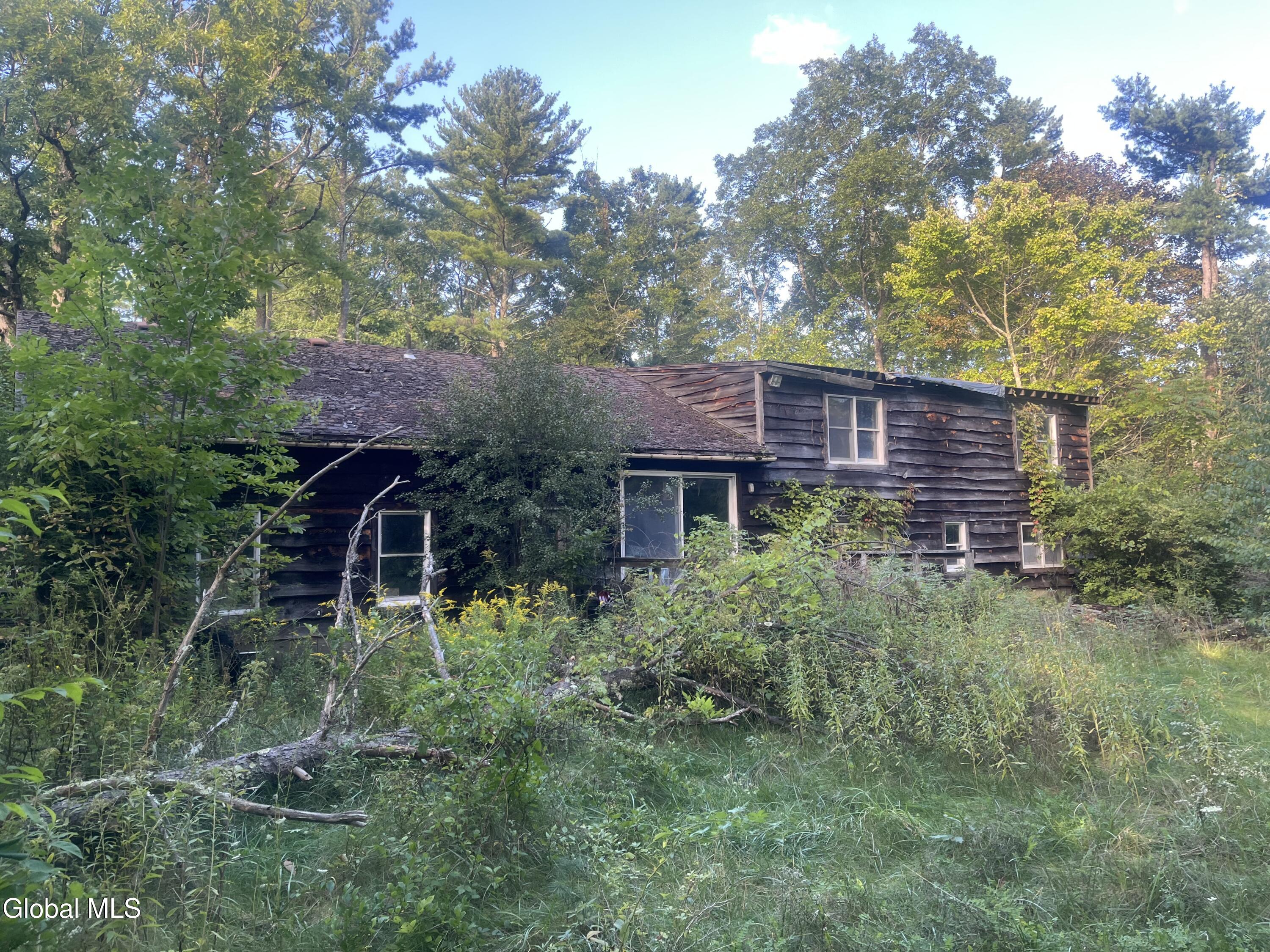 363 Closson Road Glenville NY 12302
