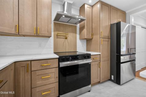 2 Carefree Lane Gansevoort NY 12831