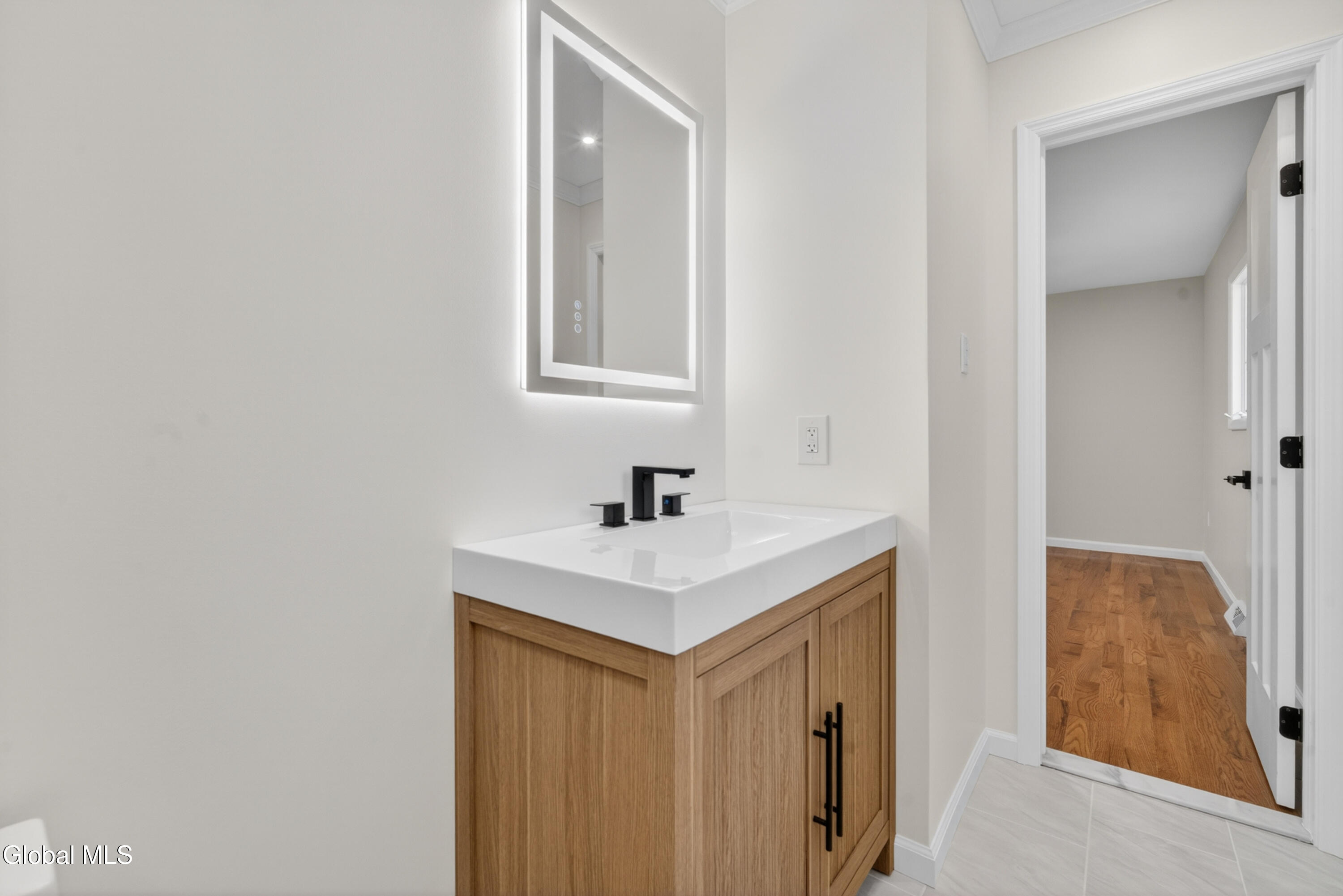 2 Carefree Lane Gansevoort NY 12831