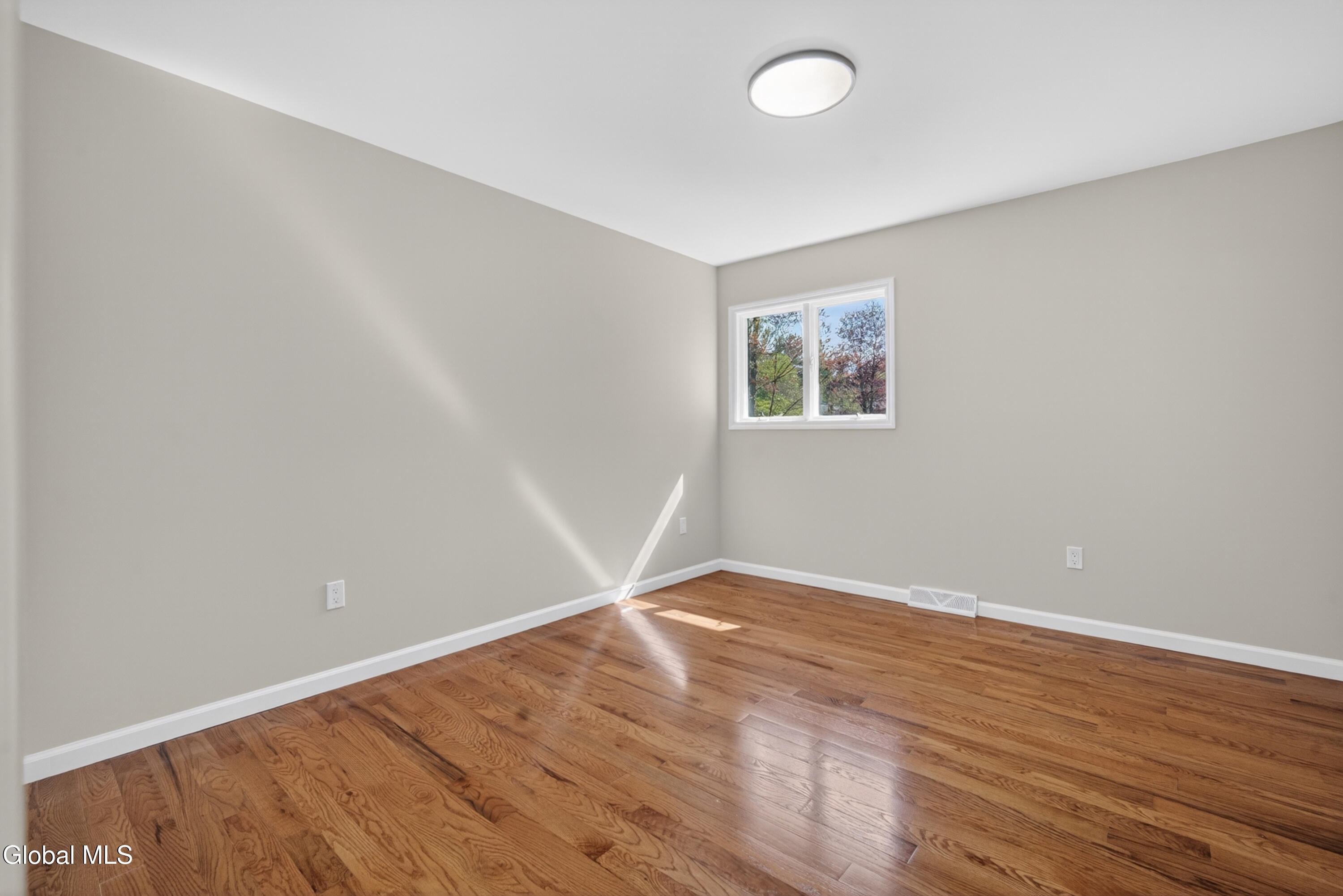 2 Carefree Lane Gansevoort NY 12831