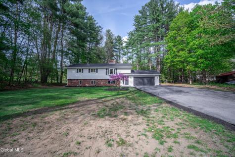 2 Carefree Lane Gansevoort NY 12831
