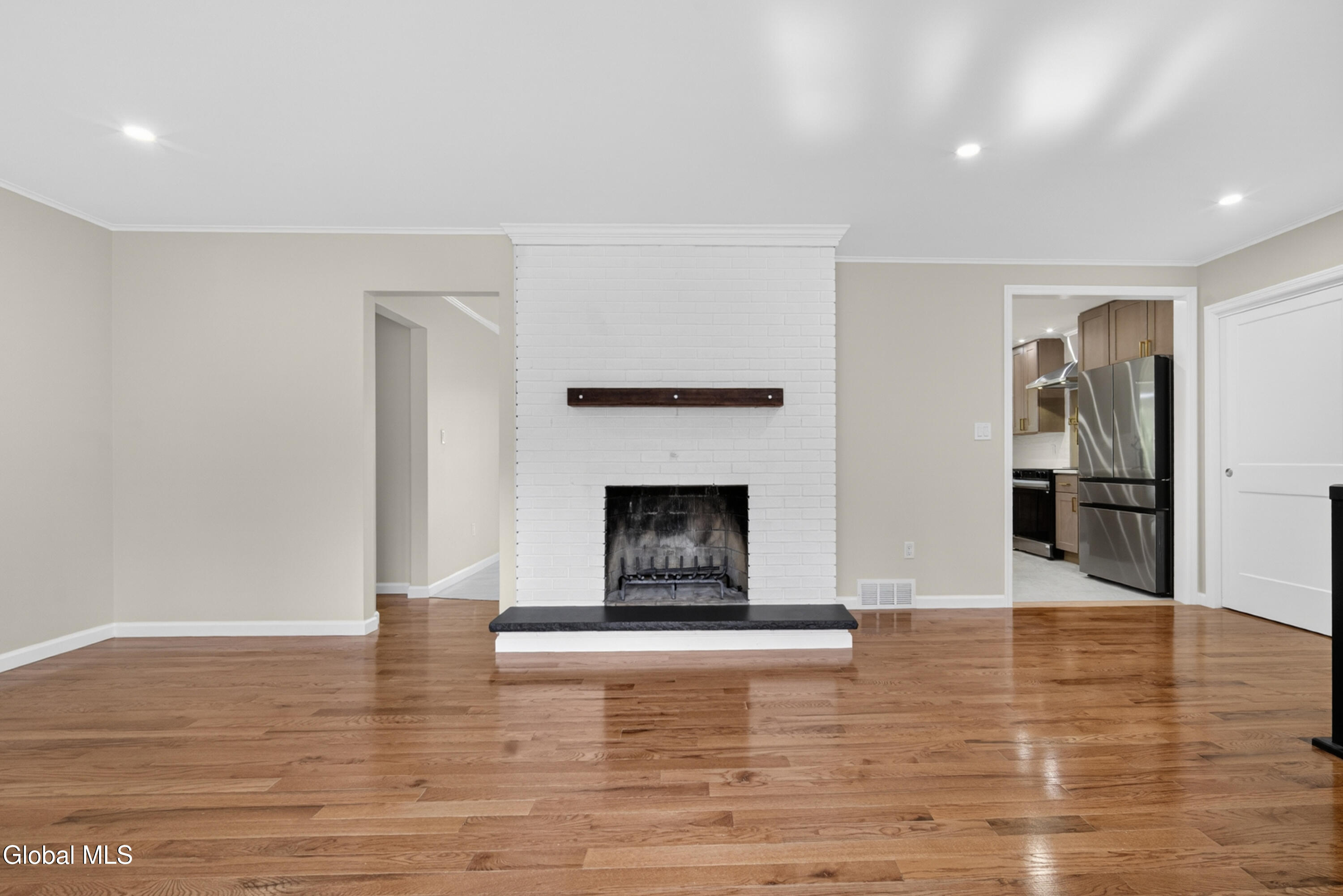 2 Carefree Lane Gansevoort NY 12831