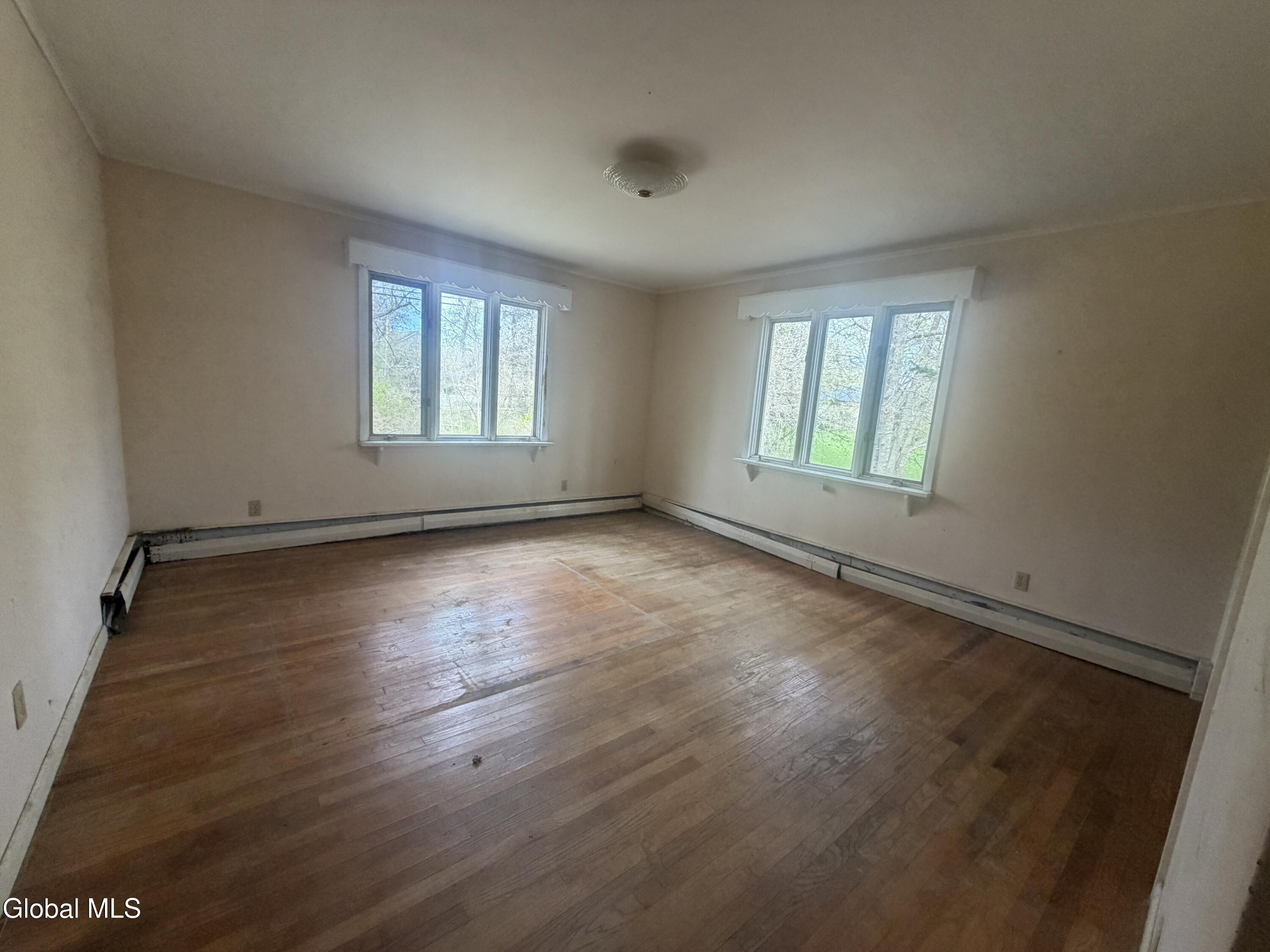 4229 Ny-81 Greenville NY 12083