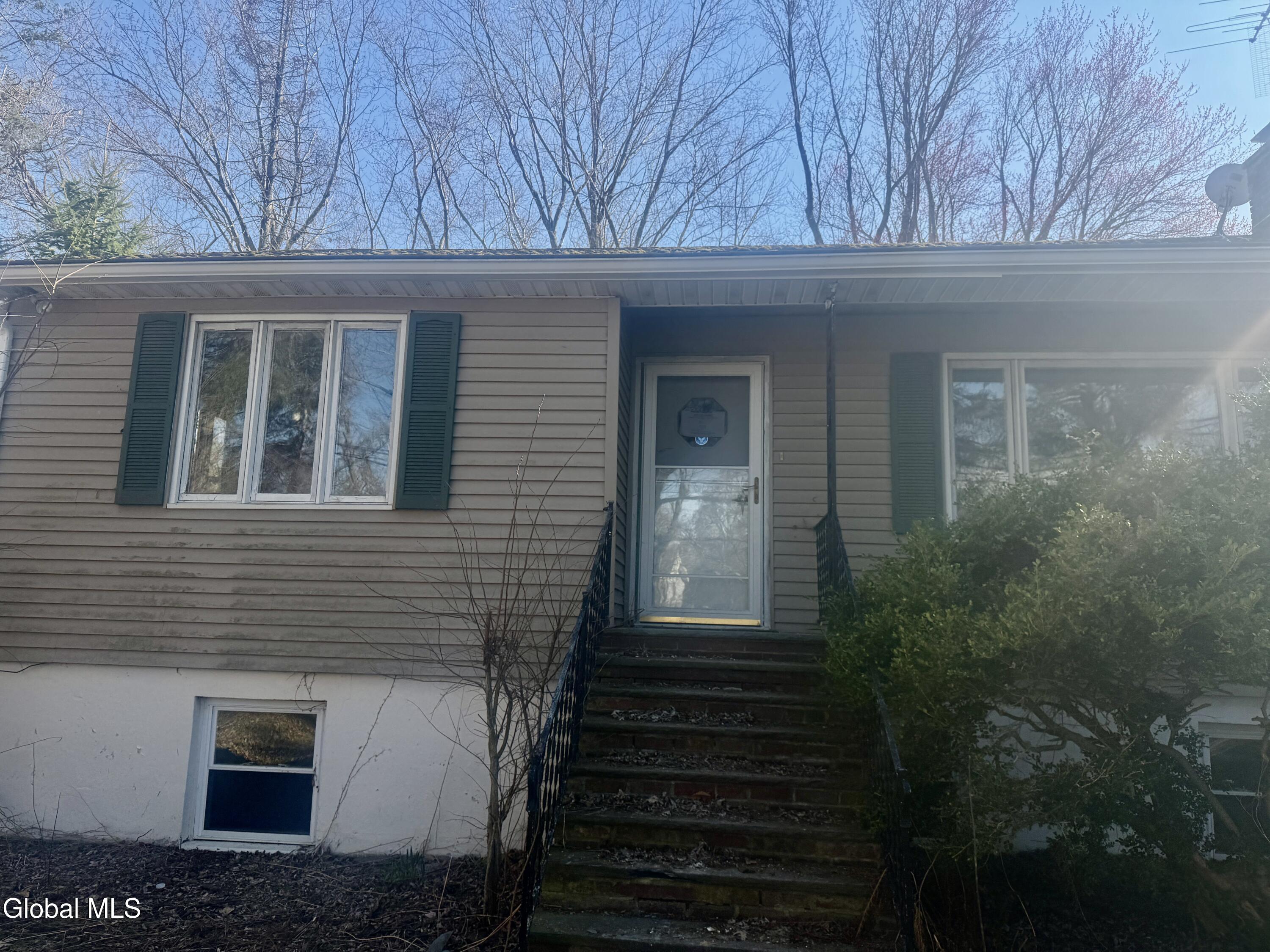 4229 Ny-81 Greenville NY 12083