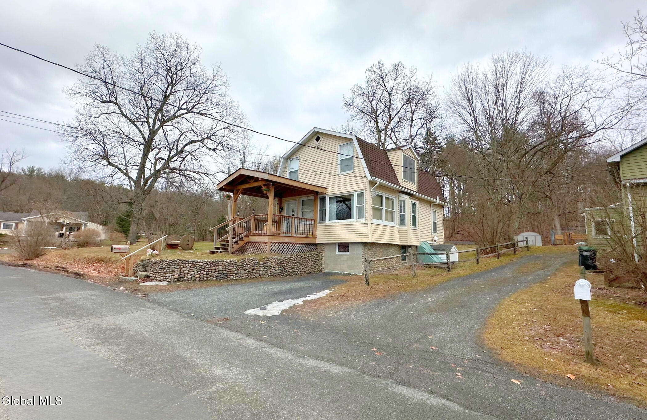 68 Lake Shore Circle Drive Nassau NY 12123