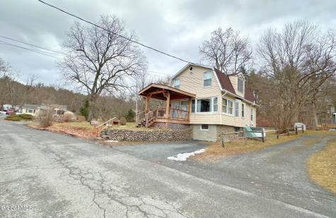 68 Lake Shore Circle Drive Nassau NY 12123