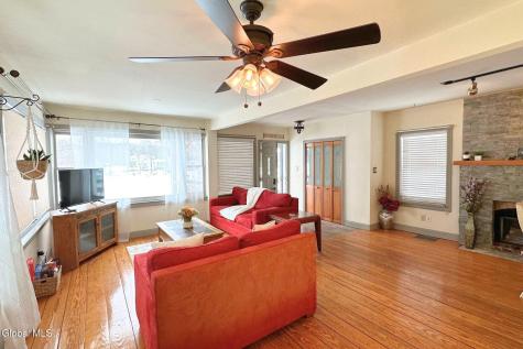 68 Lake Shore Circle Drive Nassau NY 12123