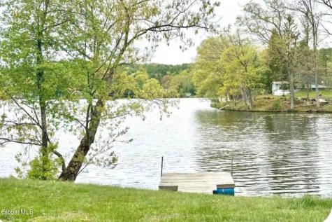 68 Lake Shore Circle Drive Nassau NY 12123